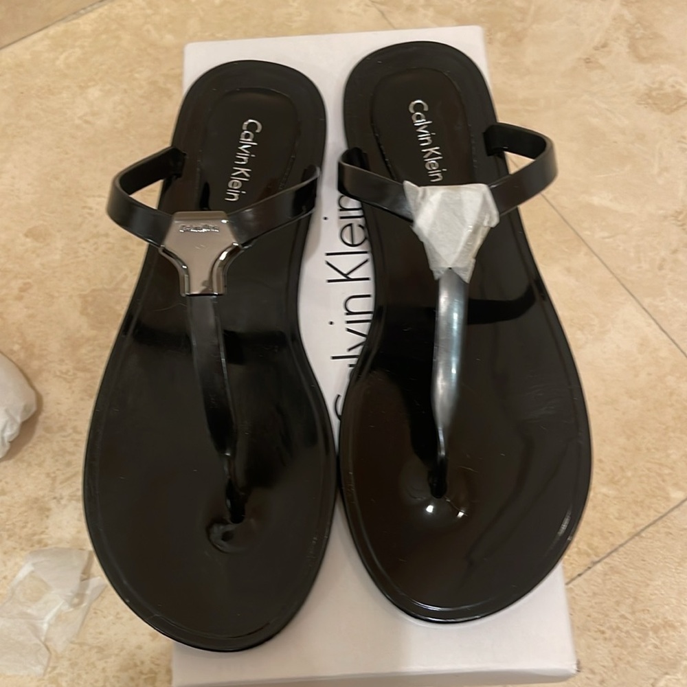 jelly sandals -  Calvin Klein black size 7M